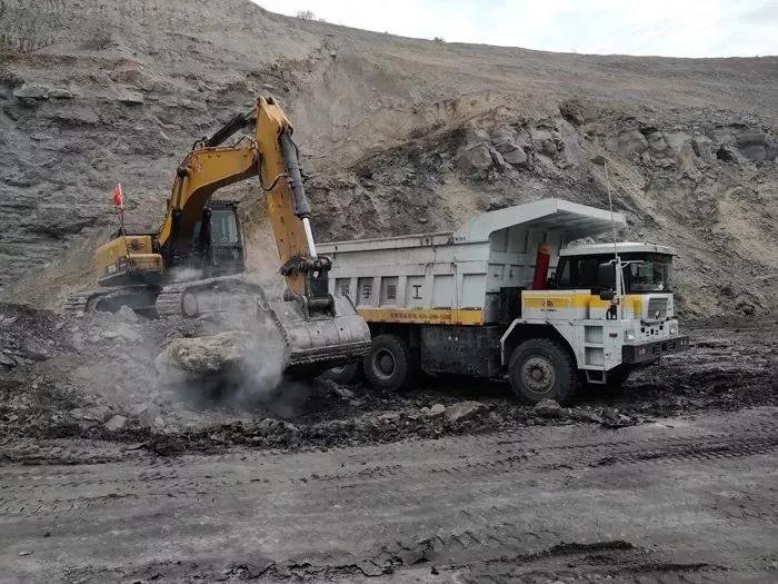 rb88随行版重装纯电动矿用车内蒙试车