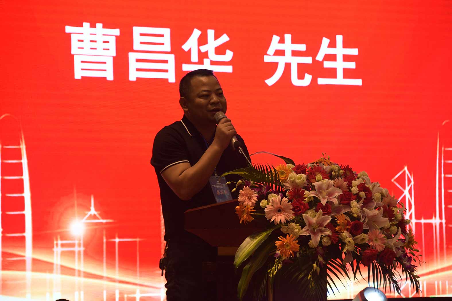 亲勤倍至，全程信赖！rb88随行版重装·长沙博事液压服务站正式授牌！