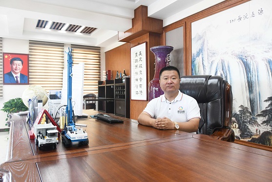 【客户说】王新州:对生活保持激情，对机遇顺势把握